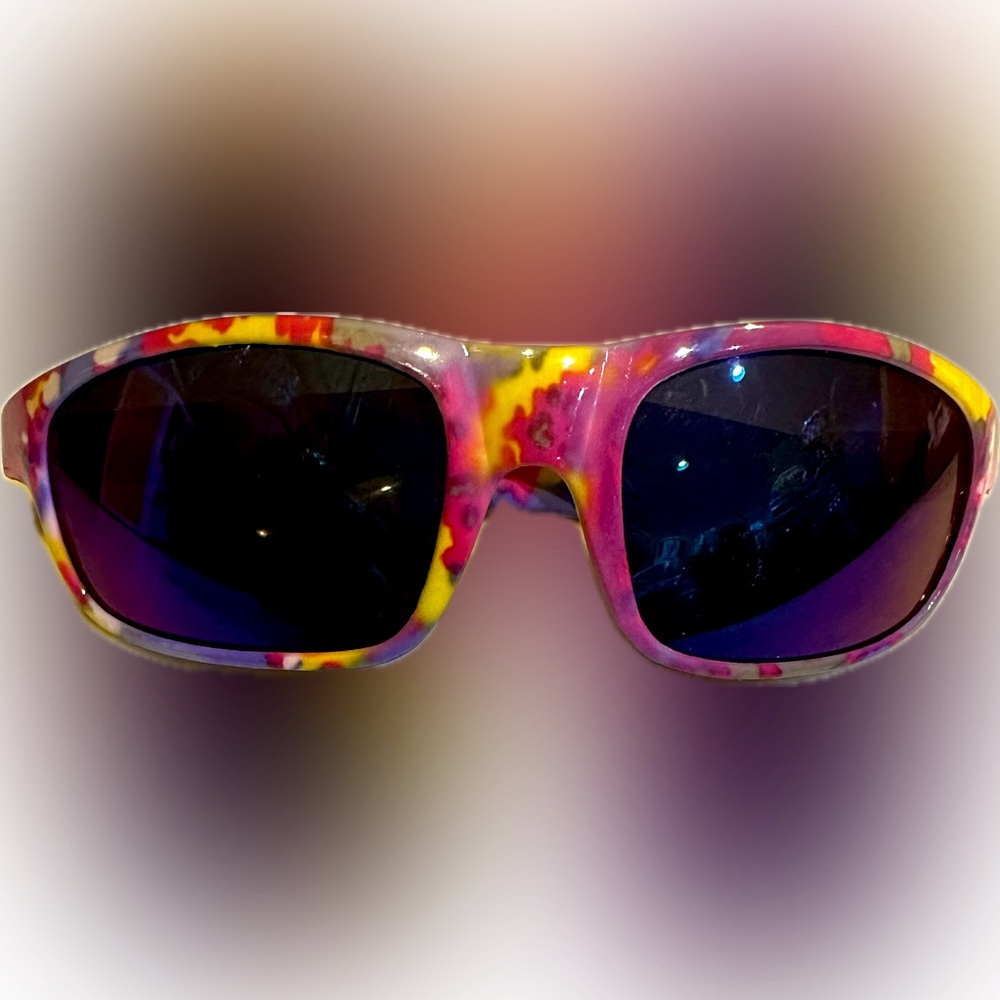 VTG CHILDRENS TIE DYE SUNGLASSES SUN EYE PROTECTION PINK PURPLE BEACH POOL SWIM